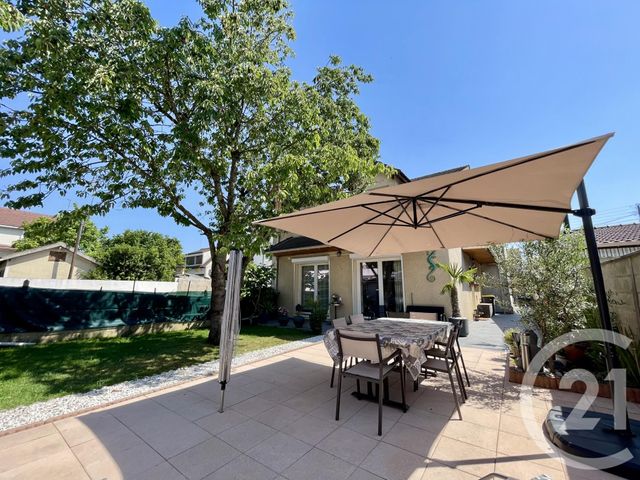 maison à vendre - 5 pièces - 99.92 m2 - TREMBLAY EN FRANCE - 93 - ILE-DE-FRANCE - Century 21 Villeparimo