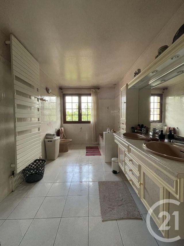 maison à vendre - 8 pièces - 154.14 m2 - VILLEPARISIS - 77 - ILE-DE-FRANCE - Century 21 Villeparimo