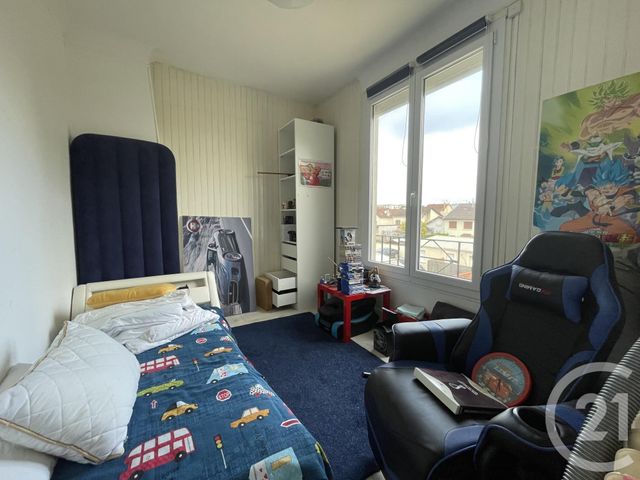 Afficher la photo en grand maison à vendre - 7 pièces - 110.57 m2 - MITRY MORY - 77 - ILE-DE-FRANCE - Century 21 Villeparimo