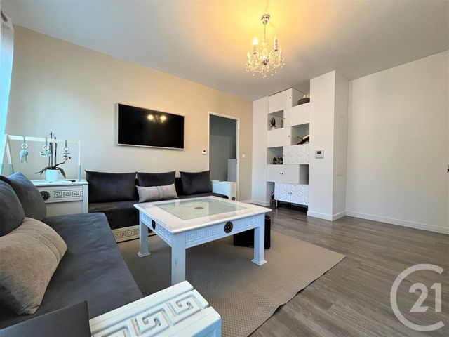 Appartement F3 à vendre - 3 pièces - 62.85 m2 - VILLEPARISIS - 77 - ILE-DE-FRANCE - Century 21 Villeparimo