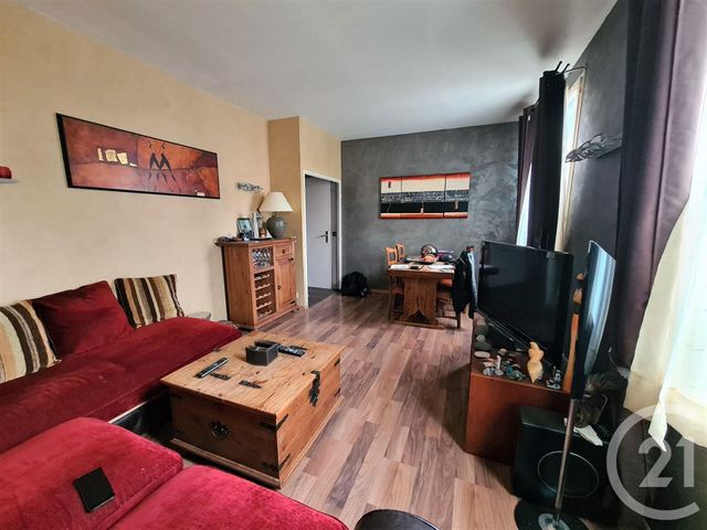 Afficher la photo en grand Appartement F3 à vendre - 3 pièces - 67.4 m2 - VILLEPARISIS - 77 - ILE-DE-FRANCE - Century 21 Villeparimo