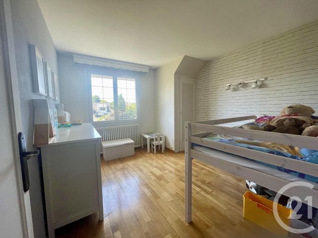 maison à vendre - 7 pièces - 133.08 m2 - VILLEPARISIS - 77 - ILE-DE-FRANCE - Century 21 Villeparimo
