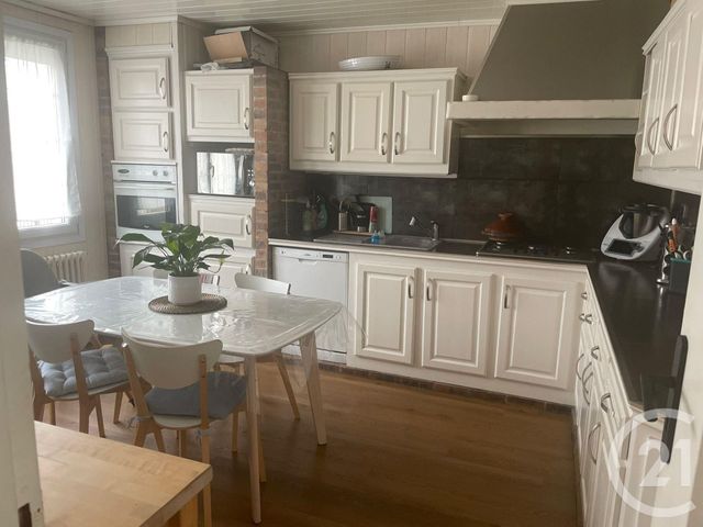 maison à vendre - 7 pièces - 133.08 m2 - VILLEPARISIS - 77 - ILE-DE-FRANCE - Century 21 Villeparimo