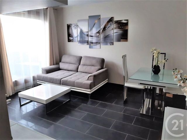 Appartement F1 à vendre - 1 pièce - 36.18 m2 - TREMBLAY EN FRANCE - 93 - ILE-DE-FRANCE - Century 21 Villeparimo