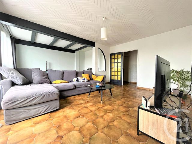 Appartement F4 à vendre - 4 pièces - 70.26 m2 - VILLEPARISIS - 77 - ILE-DE-FRANCE - Century 21 Villeparimo