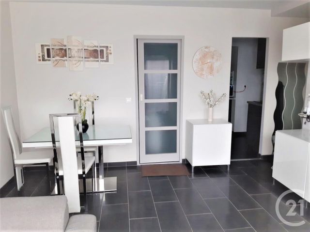 Appartement F1 à vendre - 1 pièce - 36.18 m2 - TREMBLAY EN FRANCE - 93 - ILE-DE-FRANCE - Century 21 Villeparimo