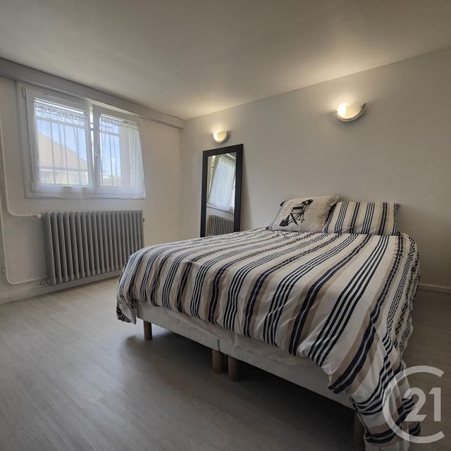 maison à vendre - 7 pièces - 184.02 m2 - VILLEPARISIS - 77 - ILE-DE-FRANCE - Century 21 Villeparimo