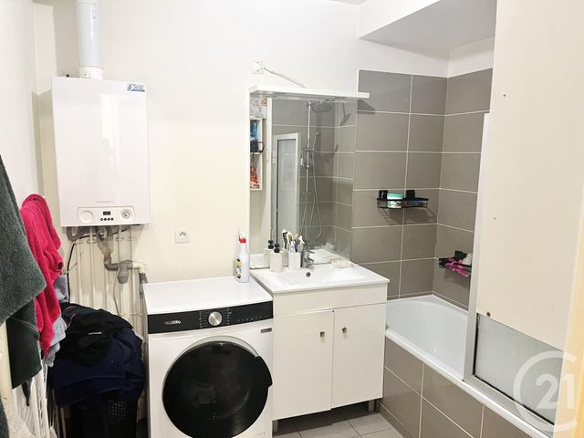 Appartement F3 à vendre - 3 pièces - 61.54 m2 - VILLEPINTE - 93 - ILE-DE-FRANCE - Century 21 Villeparimo