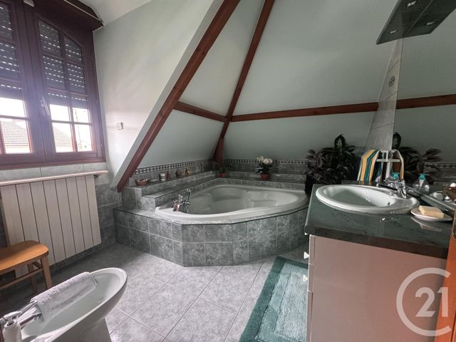 maison à vendre - 7 pièces - 142.02 m2 - MITRY MORY - 77 - ILE-DE-FRANCE - Century 21 Villeparimo