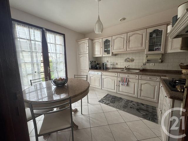 maison à vendre - 7 pièces - 142.02 m2 - MITRY MORY - 77 - ILE-DE-FRANCE - Century 21 Villeparimo