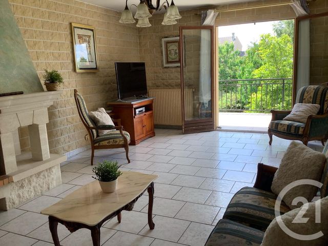 maison à vendre - 8 pièces - 189.39 m2 - TREMBLAY EN FRANCE - 93 - ILE-DE-FRANCE - Century 21 Villeparimo