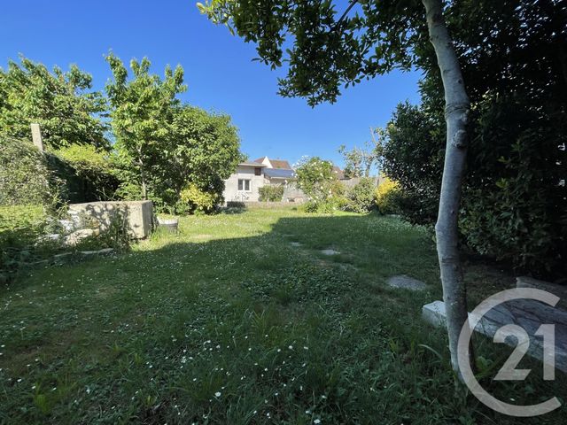 maison à vendre - 8 pièces - 189.39 m2 - TREMBLAY EN FRANCE - 93 - ILE-DE-FRANCE - Century 21 Villeparimo