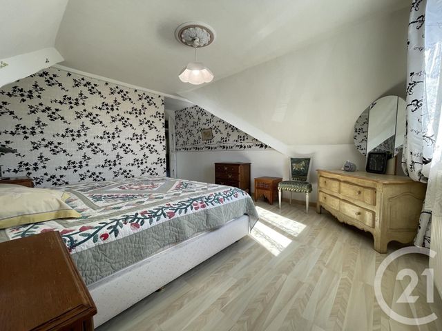 maison à vendre - 8 pièces - 189.39 m2 - TREMBLAY EN FRANCE - 93 - ILE-DE-FRANCE - Century 21 Villeparimo