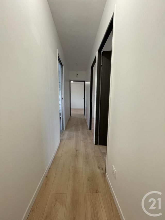 Afficher la photo en grand maison à vendre - 11 pièces - 187.5 m2 - VILLEPARISIS - 77 - ILE-DE-FRANCE - Century 21 Villeparimo