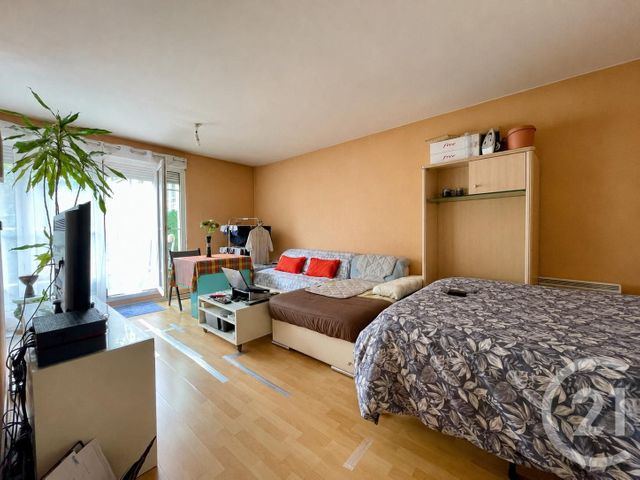 Appartement F1 à vendre - 1 pièce - 30.83 m2 - TREMBLAY EN FRANCE - 93 - ILE-DE-FRANCE - Century 21 Villeparimo