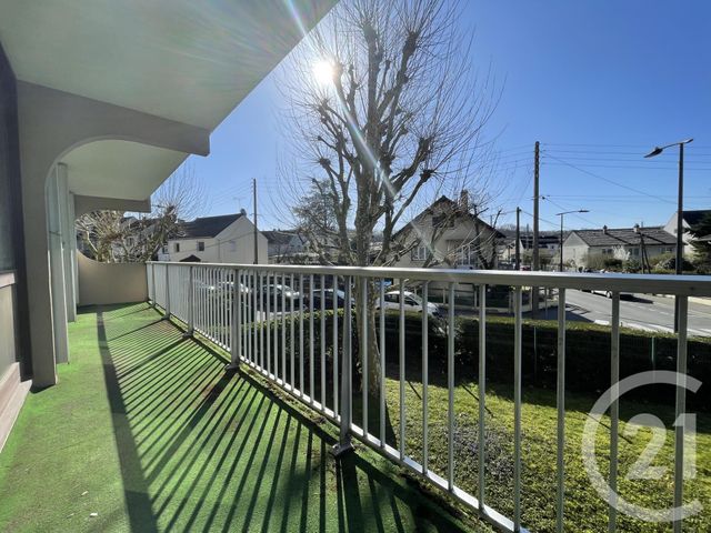 Appartement F5 à vendre - 5 pièces - 97.47 m2 - VILLEPARISIS - 77 - ILE-DE-FRANCE - Century 21 Villeparimo