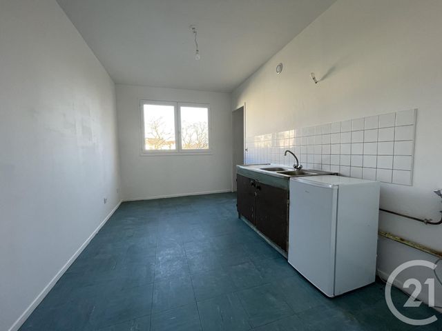 Appartement F5 à vendre - 5 pièces - 97.47 m2 - VILLEPARISIS - 77 - ILE-DE-FRANCE - Century 21 Villeparimo