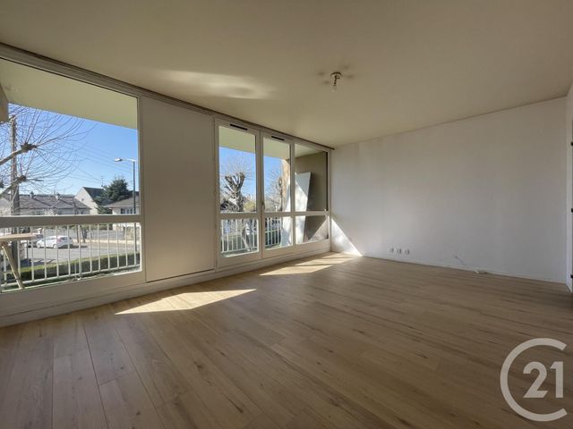 Appartement F5 à vendre - 5 pièces - 97.47 m2 - VILLEPARISIS - 77 - ILE-DE-FRANCE - Century 21 Villeparimo