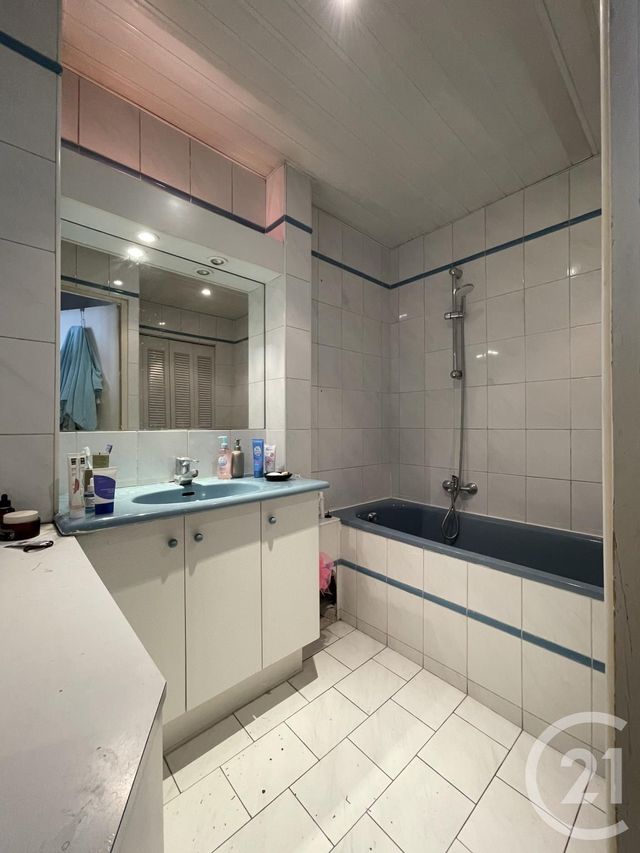 Appartement F4 à vendre - 4 pièces - 70.26 m2 - VILLEPARISIS - 77 - ILE-DE-FRANCE - Century 21 Villeparimo