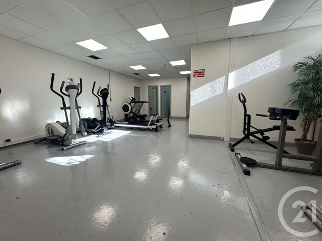 Appartement F1 à vendre - 1 pièce - 45.2 m2 - PARIS - 75010 - ILE-DE-FRANCE - Century 21 Villeparimo