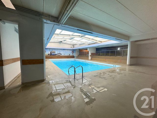 Appartement F1 à vendre - 1 pièce - 45.2 m2 - PARIS - 75010 - ILE-DE-FRANCE - Century 21 Villeparimo