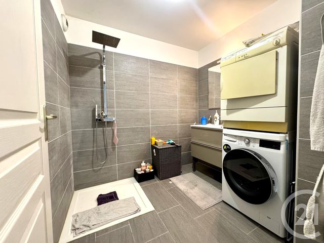 Appartement F3 à vendre - 3 pièces - 63.32 m2 - VILLEPARISIS - 77 - ILE-DE-FRANCE - Century 21 Villeparimo