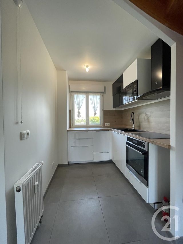 Appartement Duplex à vendre - 3 pièces - 55.8 m2 - MITRY MORY - 77 - ILE-DE-FRANCE - Century 21 Villeparimo