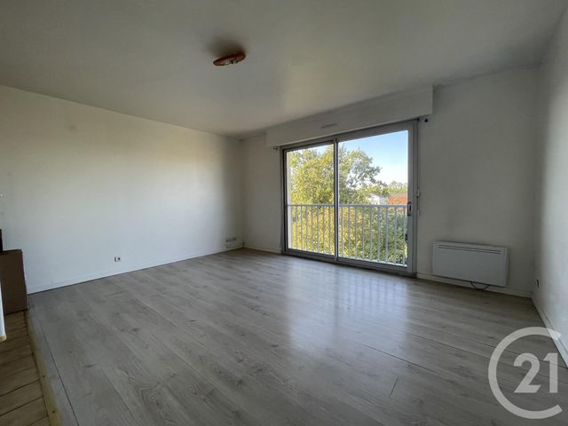 Appartement F1 à vendre - 1 pièce - 37.0 m2 - VILLEPARISIS - 77 - ILE-DE-FRANCE - Century 21 Villeparimo