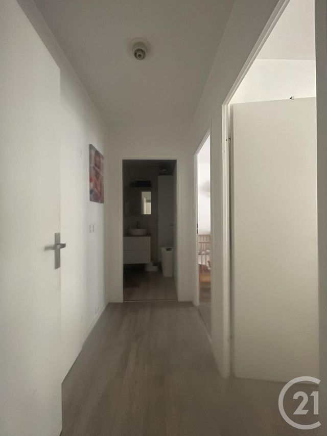 Appartement F3 à vendre - 3 pièces - 59.64 m2 - VILLEPARISIS - 77 - ILE-DE-FRANCE - Century 21 Villeparimo