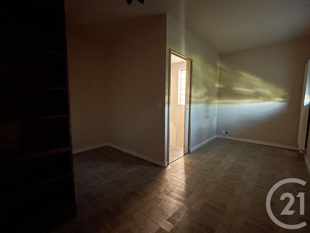 maison à vendre - 8 pièces - 218.47 m2 - TREMBLAY EN FRANCE - 93 - ILE-DE-FRANCE - Century 21 Villeparimo