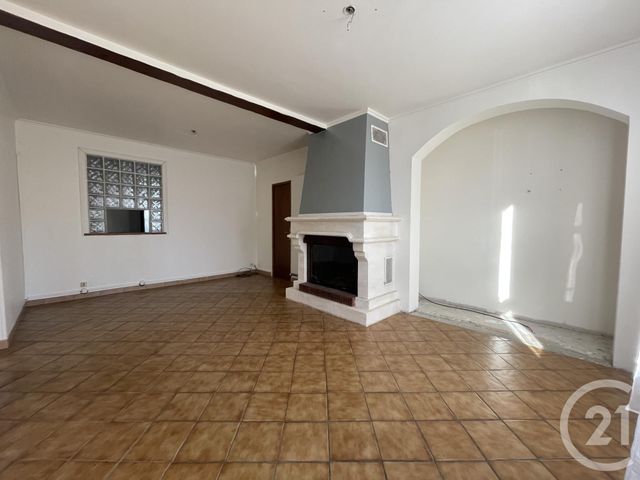 maison à vendre - 8 pièces - 218.47 m2 - TREMBLAY EN FRANCE - 93 - ILE-DE-FRANCE - Century 21 Villeparimo