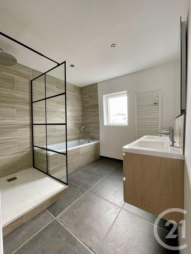 Appartement F4 à vendre - 5 pièces - 102.94 m2 - VILLEPARISIS - 77 - ILE-DE-FRANCE - Century 21 Villeparimo