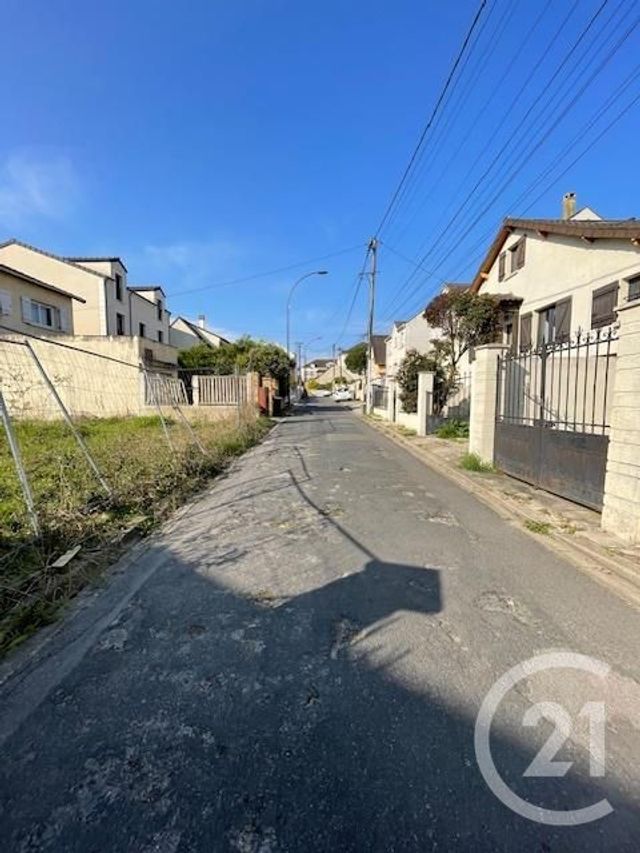 terrain à vendre - 471.0 m2 - VAUJOURS - 93 - ILE-DE-FRANCE - Century 21 Villeparimo