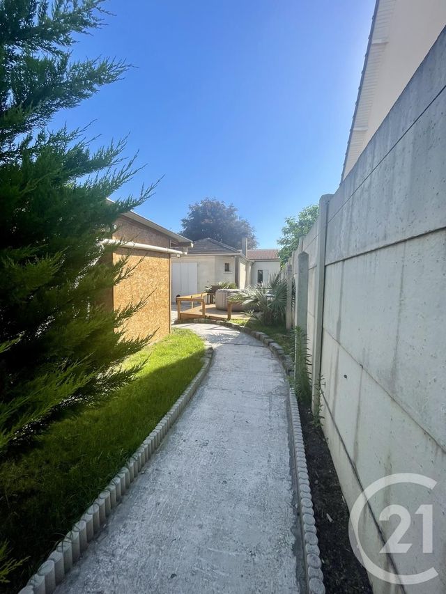 maison à vendre - 5 pièces - 117.63 m2 - MITRY MORY - 77 - ILE-DE-FRANCE - Century 21 Villeparimo