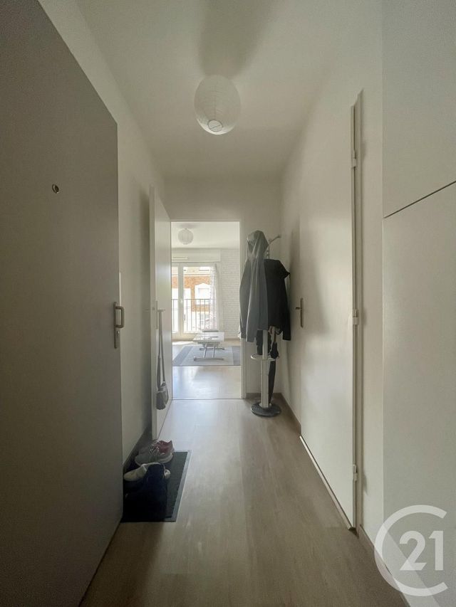 Appartement F2 à vendre - 2 pièces - 41.72 m2 - VILLEPARISIS - 77 - ILE-DE-FRANCE - Century 21 Villeparimo