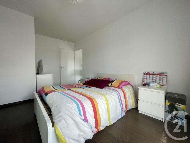 Appartement F2 à vendre - 2 pièces - 41.72 m2 - VILLEPARISIS - 77 - ILE-DE-FRANCE - Century 21 Villeparimo