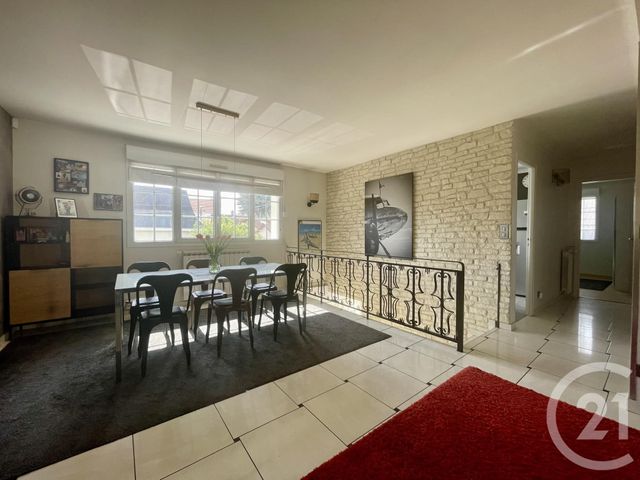 maison à vendre - 9 pièces - 197.7 m2 - LIVRY GARGAN - 93 - ILE-DE-FRANCE - Century 21 Villeparimo