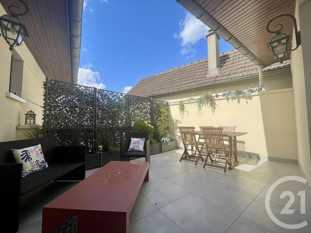 maison à vendre - 9 pièces - 197.7 m2 - LIVRY GARGAN - 93 - ILE-DE-FRANCE - Century 21 Villeparimo