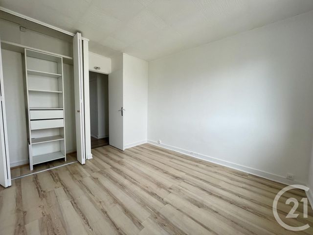 Appartement F4 à vendre - 4 pièces - 70.44 m2 - VILLEPARISIS - 77 - ILE-DE-FRANCE - Century 21 Villeparimo