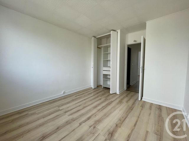Appartement F4 à vendre - 4 pièces - 70.44 m2 - VILLEPARISIS - 77 - ILE-DE-FRANCE - Century 21 Villeparimo