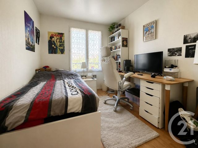 Appartement F4 à vendre - 4 pièces - 72.2 m2 - VILLEPARISIS - 77 - ILE-DE-FRANCE - Century 21 Villeparimo